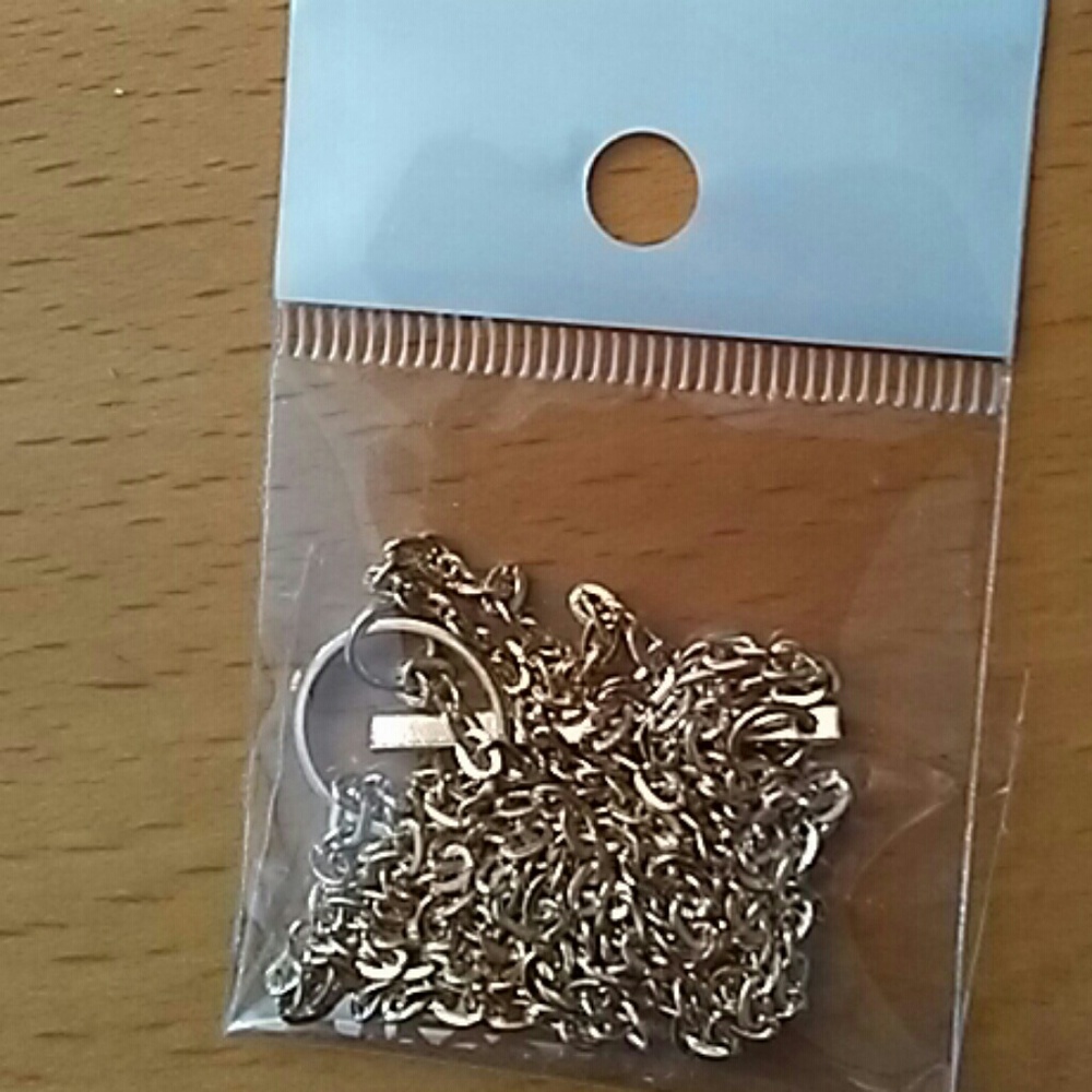 Necklace - Picture 3 of 3